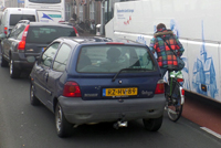 Alkmaar kanaalkade bussen toeristen