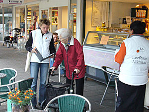 Wijkknooppunt West in winkelcentrum De Hoef